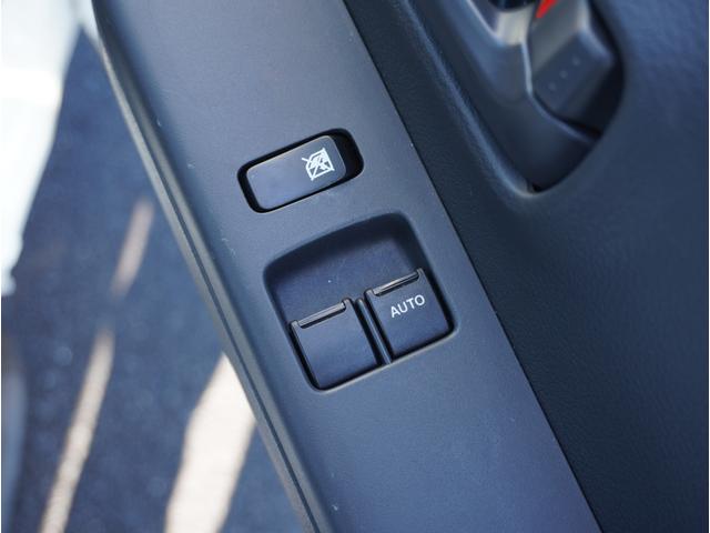 キャリイトラック KCエアコン・パワステ 4WD 5速MT 3方開 キーレス 4WD 5速MT リアパーキングセンサー キーレスエントリー 3方開 AMFMラジオ オートライト スペアタイヤ 衝突被害軽減システム アイドリングストップ 横滑り防止機能 衝突安全ボディ(63枚目)