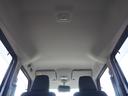 【天井】ルーフ内張はきれいです。目立ったシミ・汚れもありません。お近くのスズキ自販島根までお越しください。