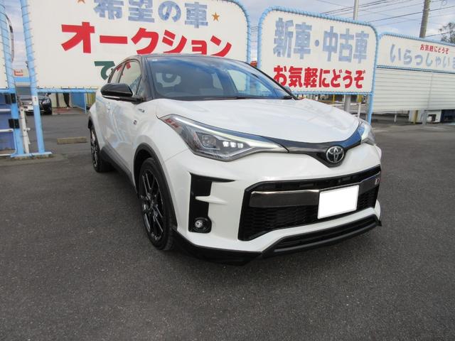 C-HR S GRスポーツ 8インチディスプレイオーディオ フルセグTV パノラミックビューモニター シートヒーター ブラインドスポットモニター GRフロントスポイラー GRリヤスポイラー GRスポーツマフラー 100V電源(2枚目)