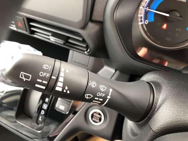 ルークス ハイウェイスター　Ｘ　プロパイロットエディション　緊急ブレーキ　アラウンドビュ－　フロントカメラ　アダプティブクルーズ　Ｂカメラ　ＬＥＤヘッド　ベンチシート　ＥＴＣ　レーンキープアシスト　ＡＡＣ　盗難防止システム　パワステ　エアバッグ　ＡＢＳ（12枚目）