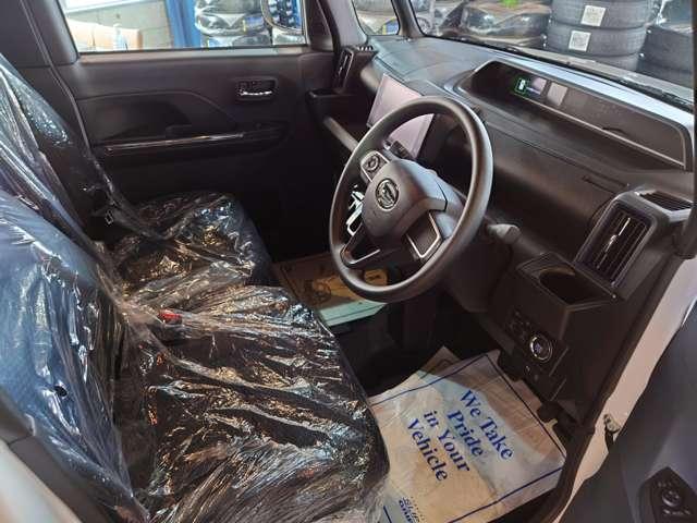 タント カスタムＸ　両側電動スライドドア　新車未登録　衝突軽減ブレーキ　障害物センサー　電動パーキング　ＬＥＤヘッドライト　オートハイビーム　シートヒーター　頸部衝撃緩和ヘッドレスト（28枚目）