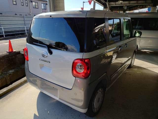 ムーヴキャンバス ストライプスＧ　リヤカメラ　ＡＡＣ　バックソナー　キーフリーキー　電格ドアミラー　アイドリングＳ　衝突被害軽減装置　禁煙　レーンキープ　盗難防止　スマートキー・プッシュスタート　ＬＥＤライト　ＥＳＣ　サイドエアバック（4枚目）