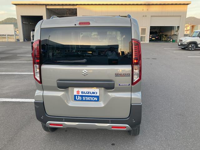 スペーシアギア HYBRID XZ オートライト スライドドア シートヒーター プッシュスタート オートエアコン スズキセーフティーサポート 衝突被害軽減システム アイドリングストップ 横滑り防止機能 衝突安全ボディ 盗難防止システム(3枚目)