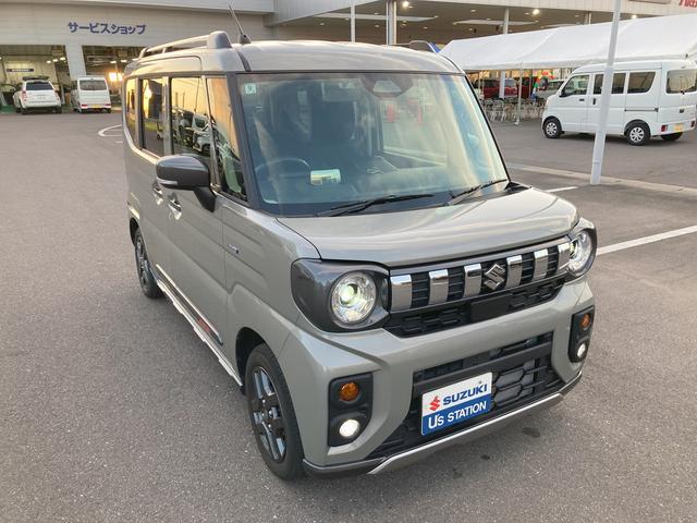 スペーシアギア HYBRID XZ オートライト スライドドア シートヒーター プッシュスタート オートエアコン スズキセーフティーサポート 衝突被害軽減システム アイドリングストップ 横滑り防止機能 衝突安全ボディ 盗難防止システム(6枚目)