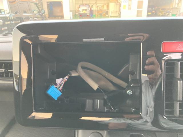 スペーシアギア HYBRID XZ オートライト スライドドア シートヒーター プッシュスタート オートエアコン スズキセーフティーサポート 衝突被害軽減システム アイドリングストップ 横滑り防止機能 衝突安全ボディ 盗難防止システム(10枚目)