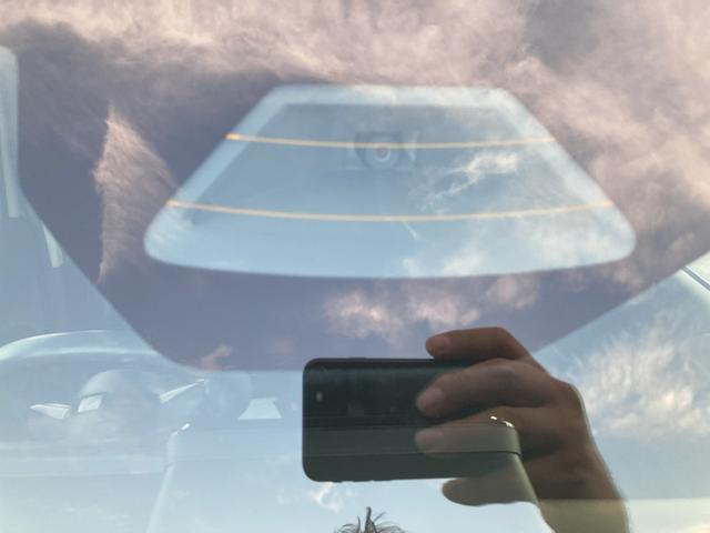 スペーシアギア HYBRID XZ オートライト スライドドア シートヒーター プッシュスタート オートエアコン スズキセーフティーサポート 衝突被害軽減システム アイドリングストップ 横滑り防止機能 衝突安全ボディ 盗難防止システム(27枚目)