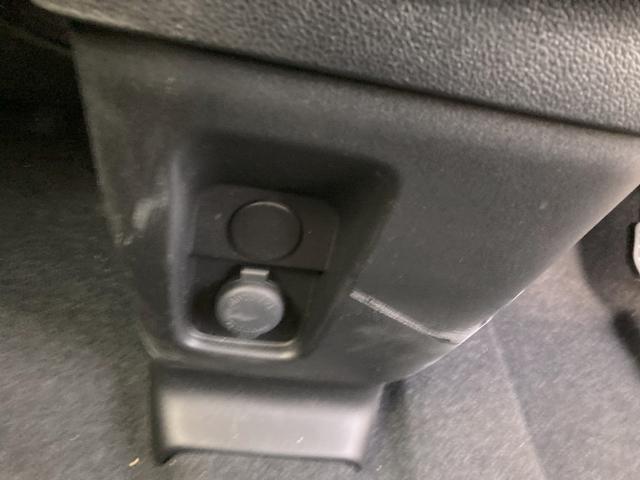 スペーシアギア HYBRID XZ オートライト スライドドア シートヒーター プッシュスタート オートエアコン スズキセーフティーサポート 衝突被害軽減システム アイドリングストップ 横滑り防止機能 衝突安全ボディ 盗難防止システム(37枚目)