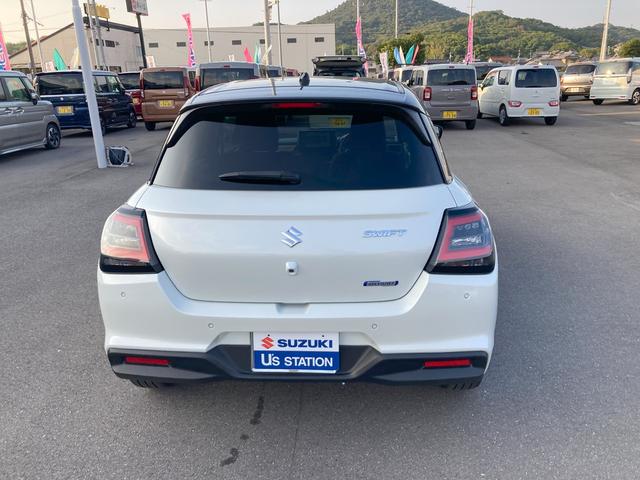 スイフト HYBRID MX 4WD 5MT ドライブレコーダー バックカメラ オートライト Bluetooth 純正ナビ プッシュスタート シートヒーター オートエアコン スズキセーフティーサポート アイドリングストップ 衝突安全ボディ(3枚目)