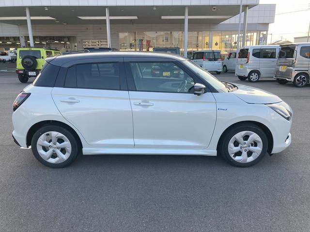 スイフト HYBRID MX 4WD 5MT ドライブレコーダー バックカメラ オートライト Bluetooth 純正ナビ プッシュスタート シートヒーター オートエアコン スズキセーフティーサポート アイドリングストップ 衝突安全ボディ(4枚目)