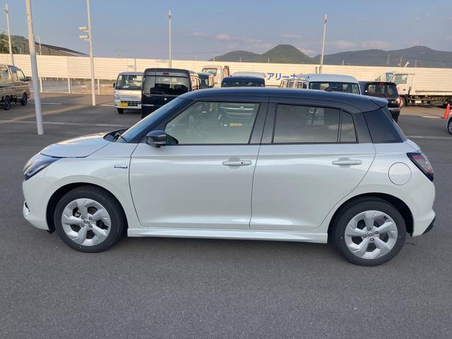 スイフト HYBRID MX 4WD 5MT ドライブレコーダー バックカメラ オートライト Bluetooth 純正ナビ プッシュスタート シートヒーター オートエアコン スズキセーフティーサポート アイドリングストップ 衝突安全ボディ(5枚目)