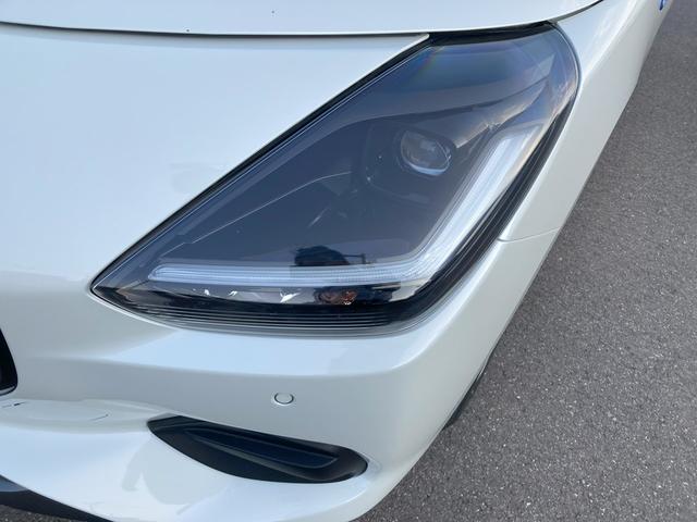 スイフト HYBRID MX 4WD 5MT ドライブレコーダー バックカメラ オートライト Bluetooth 純正ナビ プッシュスタート シートヒーター オートエアコン スズキセーフティーサポート アイドリングストップ 衝突安全ボディ(22枚目)