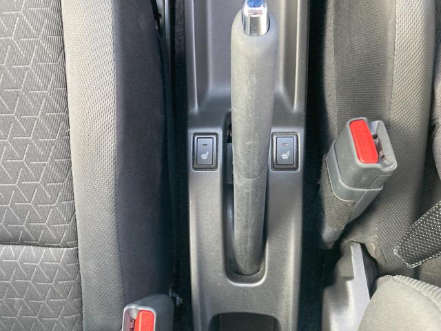 スイフト HYBRID MX 4WD 5MT ドライブレコーダー バックカメラ オートライト Bluetooth 純正ナビ プッシュスタート シートヒーター オートエアコン スズキセーフティーサポート アイドリングストップ 衝突安全ボディ(34枚目)