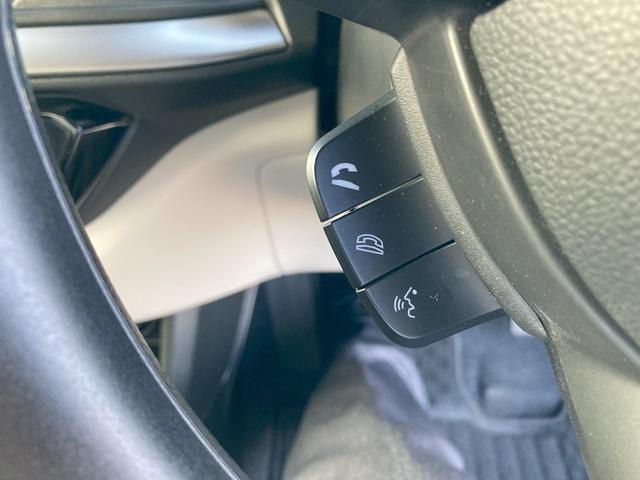 スイフト HYBRID MX 4WD 5MT ドライブレコーダー バックカメラ オートライト Bluetooth 純正ナビ プッシュスタート シートヒーター オートエアコン スズキセーフティーサポート アイドリングストップ 衝突安全ボディ(37枚目)