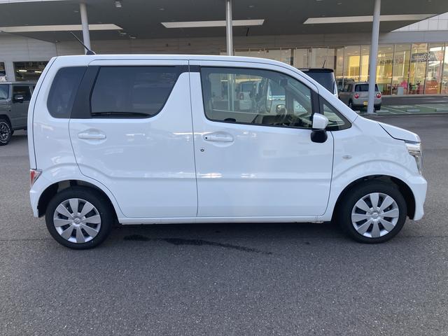 ワゴンR FX 4型 デュアルカメラブレーキサポート 後退時ブレーキサポート 誤発進抑制機能 ハイビームアシスト プッシュスタート アンブレラホルダー(リヤドア両側) CDプレーヤー装着車(4枚目)