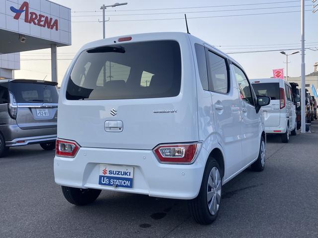 ワゴンR FX 4型 デュアルカメラブレーキサポート 後退時ブレーキサポート 誤発進抑制機能 ハイビームアシスト プッシュスタート アンブレラホルダー(リヤドア両側) CDプレーヤー装着車(8枚目)