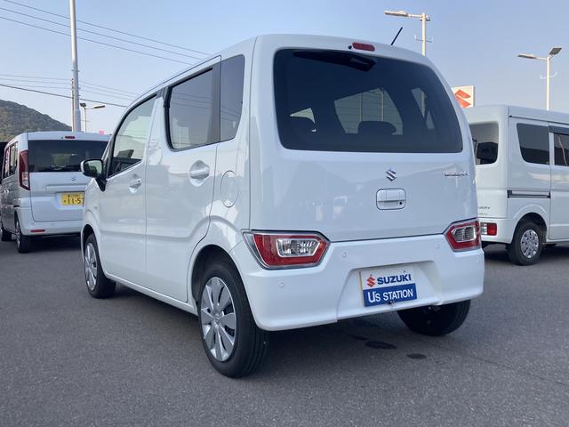 ワゴンR FX 4型 デュアルカメラブレーキサポート 後退時ブレーキサポート 誤発進抑制機能 ハイビームアシスト プッシュスタート アンブレラホルダー(リヤドア両側) CDプレーヤー装着車(9枚目)