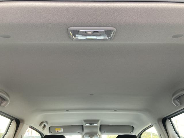 ワゴンR FX 4型 デュアルカメラブレーキサポート 後退時ブレーキサポート 誤発進抑制機能 ハイビームアシスト プッシュスタート アンブレラホルダー(リヤドア両側) CDプレーヤー装着車(12枚目)