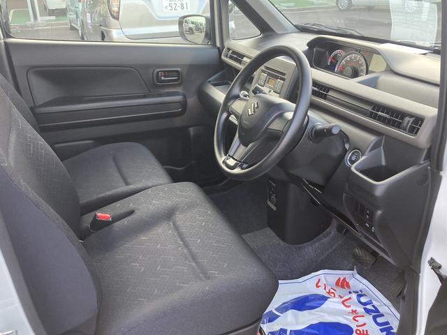 ワゴンR FX 4型 デュアルカメラブレーキサポート 後退時ブレーキサポート 誤発進抑制機能 ハイビームアシスト プッシュスタート アンブレラホルダー(リヤドア両側) CDプレーヤー装着車(13枚目)