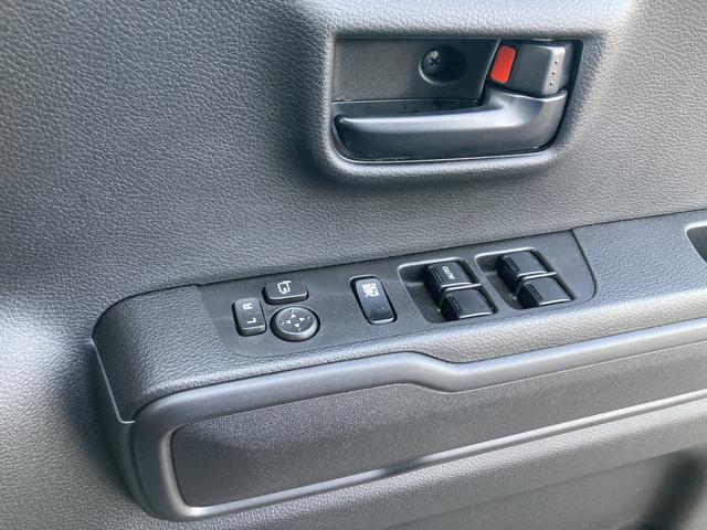 ハスラー ＨＹＢＲＩＤ　Ｇ　３型　デュアルカメラブレーキサポート　リヤパーキングセンサー　アダプティブクルーズコントロール（ＡＣＣ）［全車速追従機能付］　ＬＥＤヘッドランプ　マイルドハイブリッド　ＵＳＢ電源ソケット（30枚目）