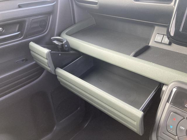 スペーシア ギア HYBRID XZ 全方位カメラ付ナビ スズキコネクト 9インチHDディスプレイ LEDヘッドランプ アダプティブクルーズ ヘッドアップディスプレイ デュアルセンサーブレーキサポートII 電動パーキングブレーキ ブレーキホールド(31枚目)