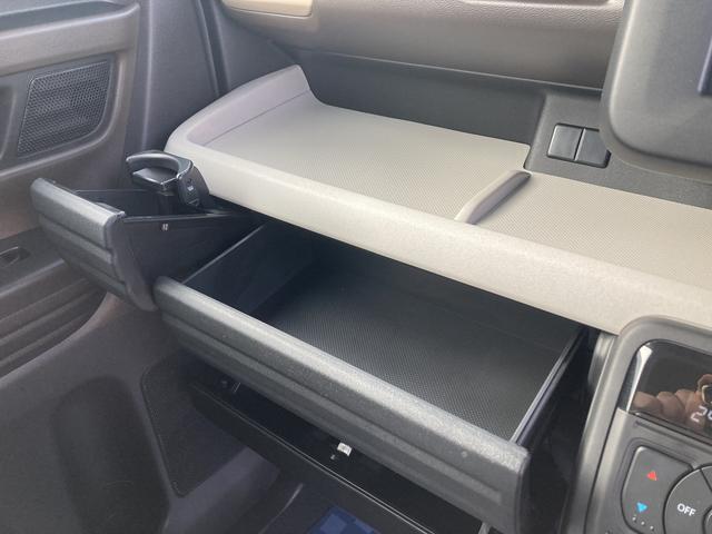 スペーシア HYBRID G デュアルセンサーブレーキサポートII LEDヘッドランプ SRSエアバッグ(運転席・助手席SRSエアバッグ、フロントシートSRSサイドエアバッグ、SRSカーテンエアバッグ)(31枚目)