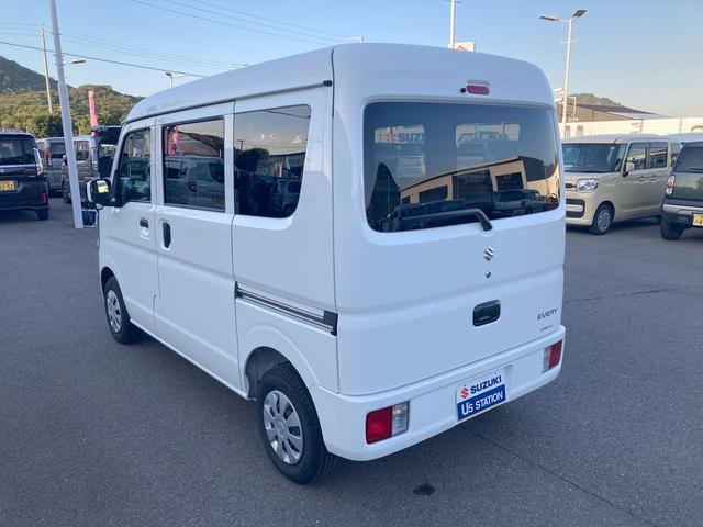 エブリイ PC 6型 オートライト スライドドア スズキセーフティーサポート 衝突被害軽減システム アイドリングストップ 横滑り防止機能 衝突安全ボディ 盗難防止システム(9枚目)