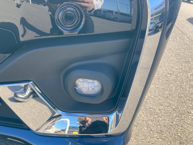 スペーシアカスタム カスタム　ＨＹＢＲＩＤ　ＸＳ　バックカメラ　オートライト　Ｂｌｕｅｔｏｏｔｈ　スライドドア　純正ナビ　プッシュスタート　シートヒーター　オートエアコン　スズキセーフティーサポート　アイドリングストップ　衝突安全ボディ（24枚目）