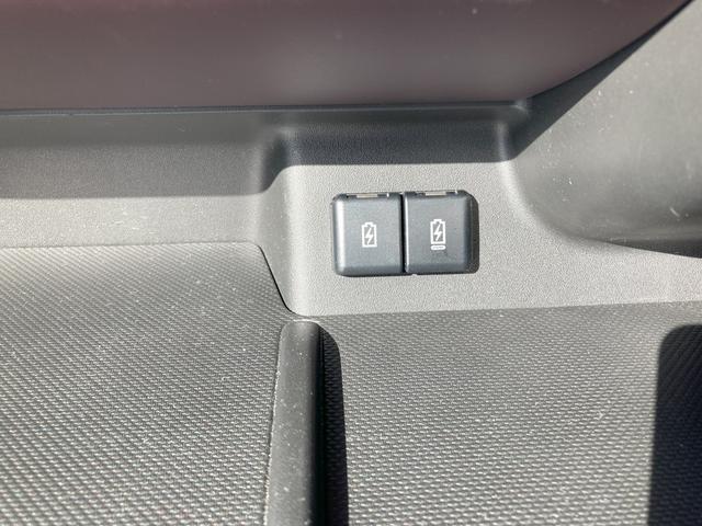 スペーシアカスタム カスタム　ＨＹＢＲＩＤ　ＸＳ　バックカメラ　オートライト　Ｂｌｕｅｔｏｏｔｈ　スライドドア　純正ナビ　プッシュスタート　シートヒーター　オートエアコン　スズキセーフティーサポート　アイドリングストップ　衝突安全ボディ（34枚目）