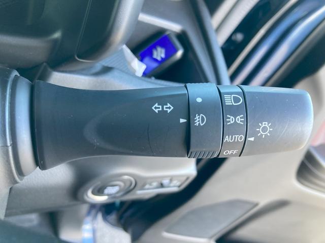 スペーシアカスタム カスタム　ＨＹＢＲＩＤ　ＸＳ　バックカメラ　オートライト　Ｂｌｕｅｔｏｏｔｈ　スライドドア　純正ナビ　プッシュスタート　シートヒーター　オートエアコン　スズキセーフティーサポート　アイドリングストップ　衝突安全ボディ（41枚目）