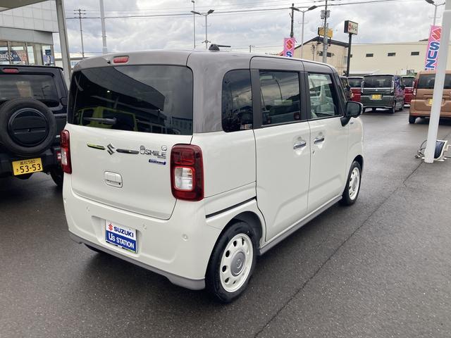 ワゴンRスマイル HYBRID X 3型 ナチュラルシックスタイル 初売り目玉タイムセール車:4日14時販売開始★フロント/サイド/リヤアンダーガーニッシュ★アルミホイール★本革ステアリングホイールカバー★シートカバー★ロゴステッカー★デコステッカー★全方位カメラナビ(8枚目)