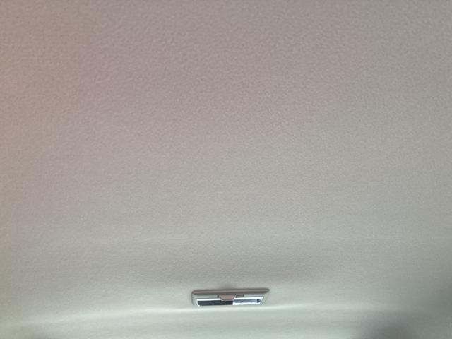 ソリオ Ｇ　２型　オートライト　スライドドア　プッシュスタート　オートエアコン　スズキセーフティーサポート　衝突被害軽減システム　横滑り防止機能　衝突安全ボディ　盗難防止システム（12枚目）