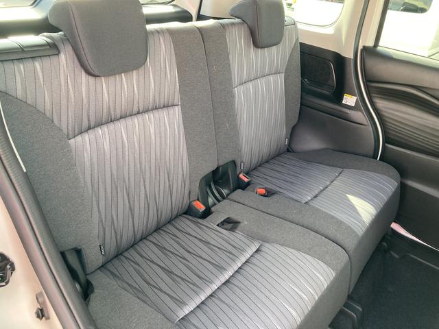 ソリオ Ｇ　２型　オートライト　スライドドア　プッシュスタート　オートエアコン　スズキセーフティーサポート　衝突被害軽減システム　横滑り防止機能　衝突安全ボディ　盗難防止システム（14枚目）