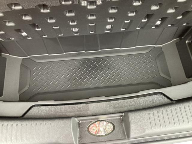 ハスラー ＨＹＢＲＩＤ　Ｘ　３型　バックカメラ　オートライト　Ｂｌｕｅｔｏｏｔｈ　純正ナビ　プッシュスタート　シートヒーター　オートエアコン　スズキセーフティーサポート　アイドリングストップ　横滑り防止機能　衝突安全ボディ（46枚目）