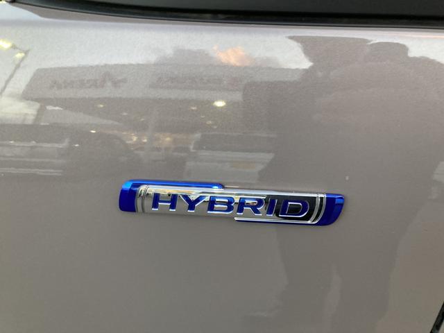 ワゴンＲスマイル ＨＹＢＲＩＤ　Ｓ　３型　オートライト　スライドドア　プッシュスタート　シートヒーター　オートエアコン　スズキセーフティーサポート　衝突被害軽減システム　アイドリングストップ　横滑り防止機能　衝突安全ボディ　盗難防止システム（22枚目）