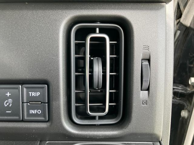 ハスラー ＨＹＢＲＩＤ　Ｘ　★４ＷＤ　純正ナビ　全方位カメラ★　４ＷＤ　純正ナビ　全方位カメラ　オートライト　プッシュスタート　シートヒーター　オートエアコン　衝突被害軽減システム　アイドリングストップ　衝突安全ボディ　盗難防止システム　横滑り防止機能（26枚目）