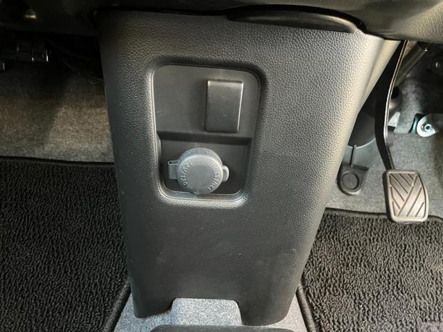 ワゴンR FA 2型 ★5速マニュアル車★ オートライト 衝突被害軽減システム 衝突安全ボディ 盗難防止システム(17枚目)