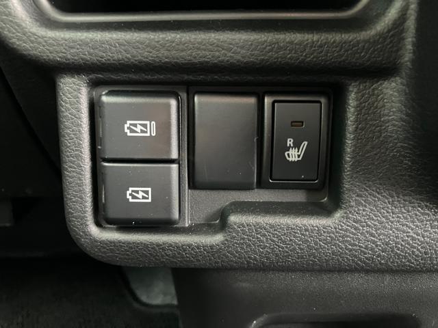 ワゴンRスマイル HYBRID S 3型 ★純正ナビ スライドドア★ 純正ナビ 全方位カメラ オートライト スライドドア プッシュスタート シートヒーター オートエアコン 衝突被害軽減システム アイドリングストップ 衝突安全ボディ 盗難防止システム(30枚目)