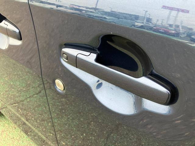 ワゴンRスマイル HYBRID S 3型 ★純正ナビ 全方位カメラ★ 純正ナビ 全方位カメラ オートライト スライドドア プッシュスタート シートヒーター オートエアコン 衝突被害軽減システム アイドリングストップ 衝突安全ボディ 盗難防止システム(12枚目)