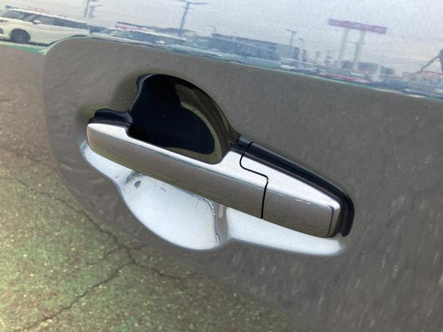 ワゴンRスマイル HYBRID S 3型 ★純正ナビ 全方位カメラ★ 純正ナビ 全方位カメラ オートライト スライドドア プッシュスタート シートヒーター オートエアコン 衝突被害軽減システム アイドリングストップ 衝突安全ボディ 盗難防止システム(13枚目)