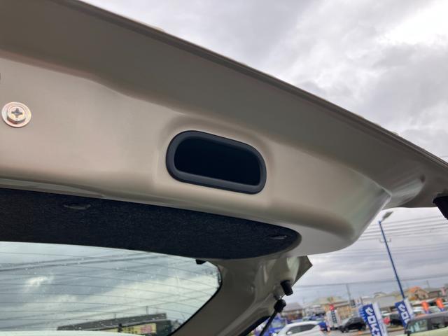 クロスビー HYBRID MZ 4型 ★4WD★ 4WD オートライト プッシュスタート シートヒーター オートエアコン 衝突被害軽減システム アイドリングストップ 衝突安全ボディ 盗難防止システム 全方位カメラ(39枚目)