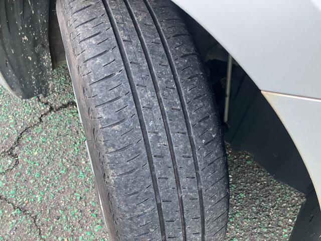 スイフト ＸＧ　オーディオ付　オートライト　プッシュスタート　シートヒーター　オートエアコン　衝突被害軽減システム　衝突安全ボディ　盗難防止システム（10枚目）