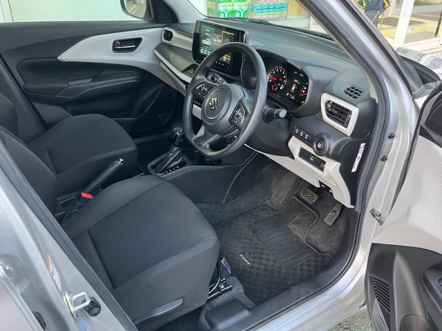 スイフト ＸＧ　オーディオ付　オートライト　プッシュスタート　シートヒーター　オートエアコン　衝突被害軽減システム　衝突安全ボディ　盗難防止システム（13枚目）