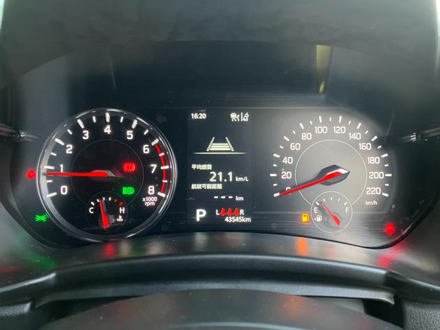 スイフト ＸＧ　オーディオ付　オートライト　プッシュスタート　シートヒーター　オートエアコン　衝突被害軽減システム　衝突安全ボディ　盗難防止システム（28枚目）