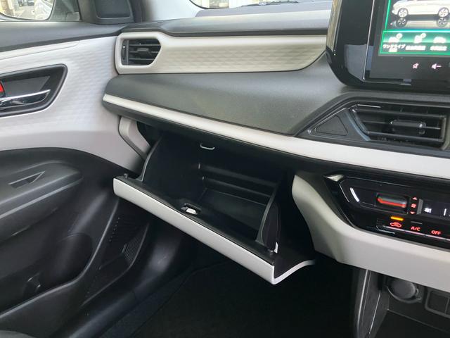 スイフト ＸＧ　オーディオ付　オートライト　プッシュスタート　シートヒーター　オートエアコン　衝突被害軽減システム　衝突安全ボディ　盗難防止システム（29枚目）