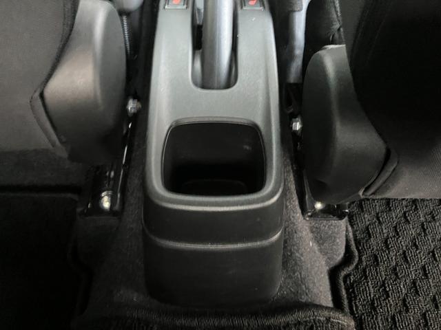 スイフト ＸＧ　オーディオ付　オートライト　プッシュスタート　シートヒーター　オートエアコン　衝突被害軽減システム　衝突安全ボディ　盗難防止システム（33枚目）