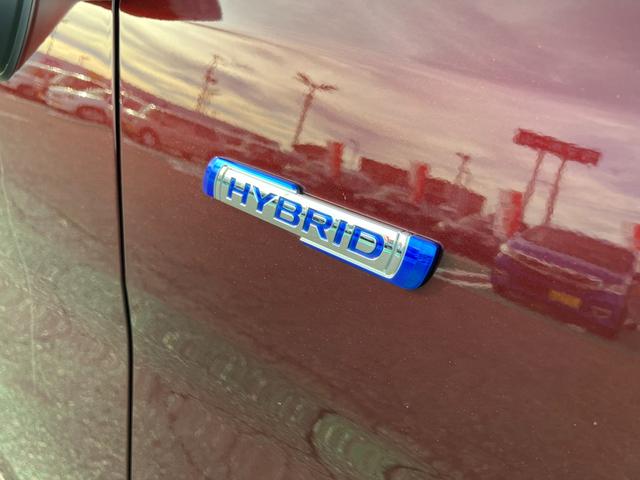 ソリオ ＨＹＢＲＩＤ　ＭＸ　２型　★純正ナビ★　純正ナビ　オートライト　スライドドア　プッシュスタート　シートヒーター　オートエアコン　衝突被害軽減システム　アイドリングストップ　横滑り防止機能　衝突安全ボディ　盗難防止システム（9枚目）