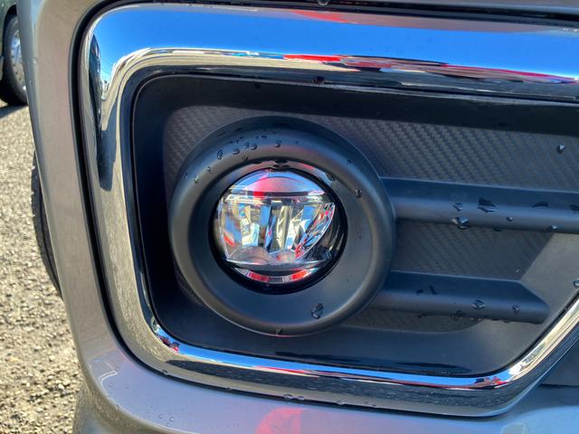 �Z���̏󋵂ŎԂ̍��E�̎��E�̊m�ۂɑ傫�Ȍ��ʂ�����t�H�O�����v�B