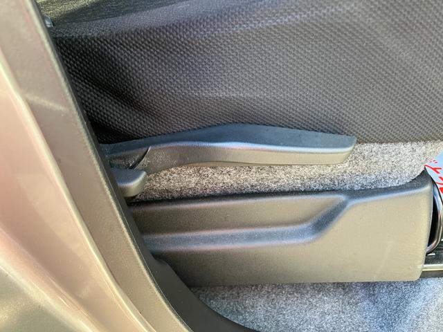 �V�[�g���t�^�[���t���Ă���܂��̂ō��ʂ����D�݂̍����ɒ����\�ł��B