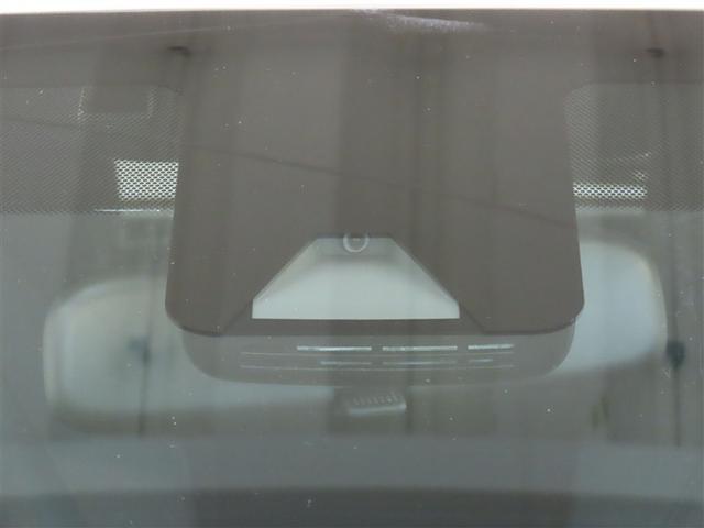 ヤリス ハイブリッドＧ　ハイブリッド　メモリーナビ　バックカメラ　ミュージックプレイヤー接続可　衝突被害軽減システム　ＥＴＣ　スマートキー　アイドリングストップ　オートクルーズコントロール　キーレス（3枚目）