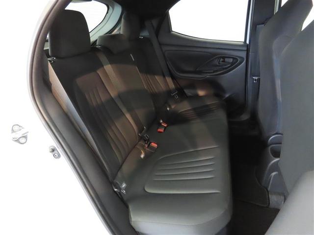 ヤリス ハイブリッドＧ　ハイブリッド　メモリーナビ　バックカメラ　ミュージックプレイヤー接続可　衝突被害軽減システム　ＥＴＣ　スマートキー　アイドリングストップ　オートクルーズコントロール　キーレス（11枚目）